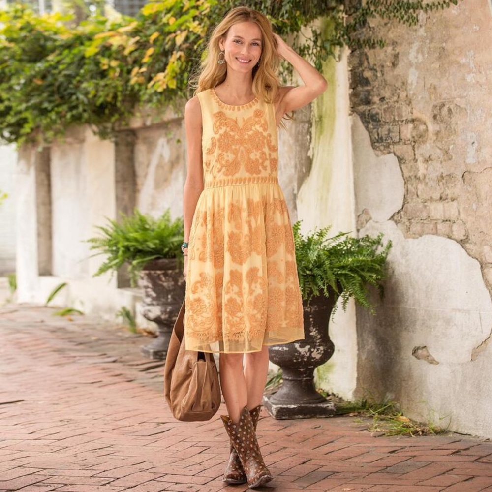 Sundance Love at First Sight sleeveless dress size 6